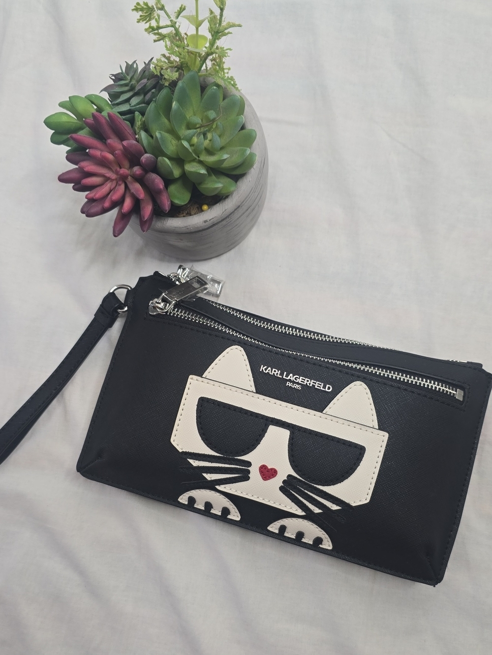 Karl Lagerfeld Black Wristlet Clutch with White Cat Appliqué and Red Heart NWOT